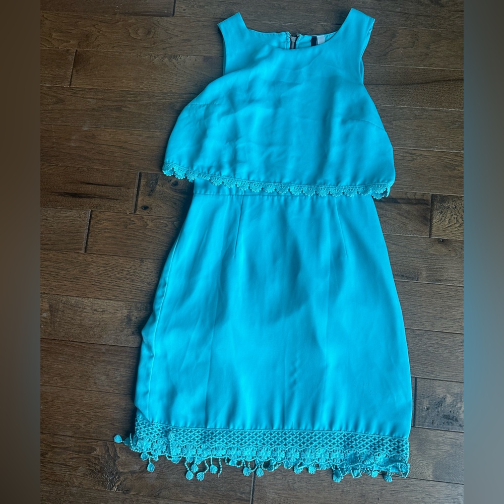 Kensie Turquoise Garment with Zipper Detail